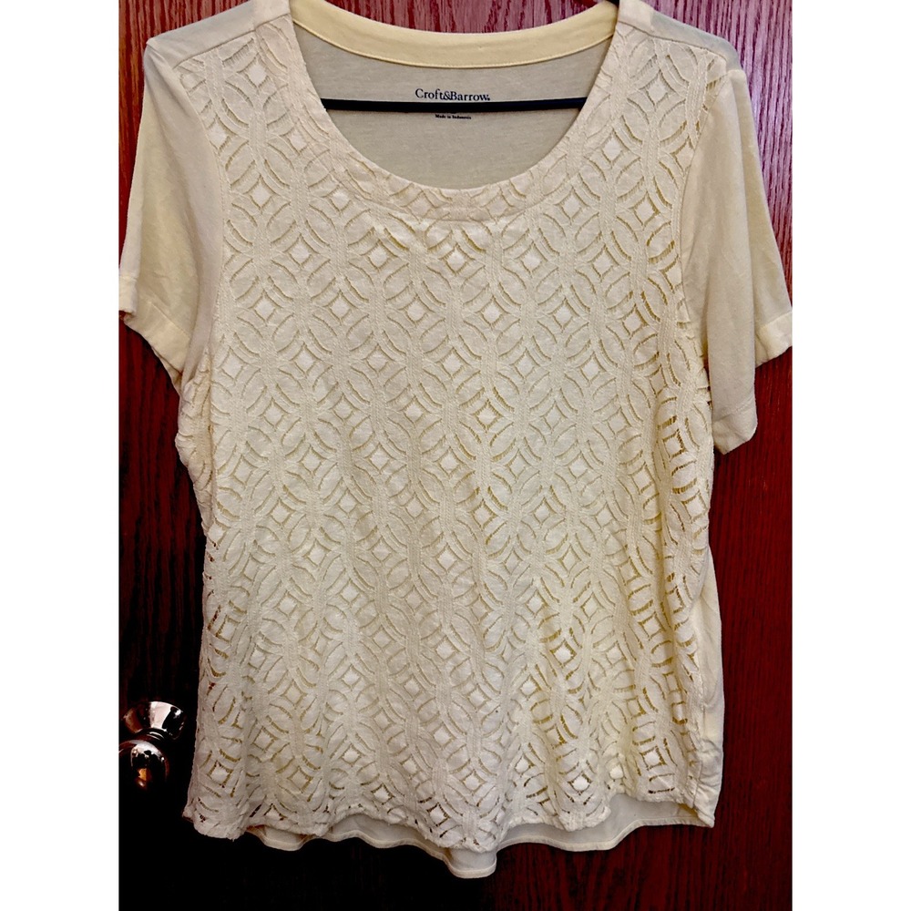 Croft & Barrow Women's Yellow Floral Lace Short Sleeve Scoop Neck Pullover Top~L
